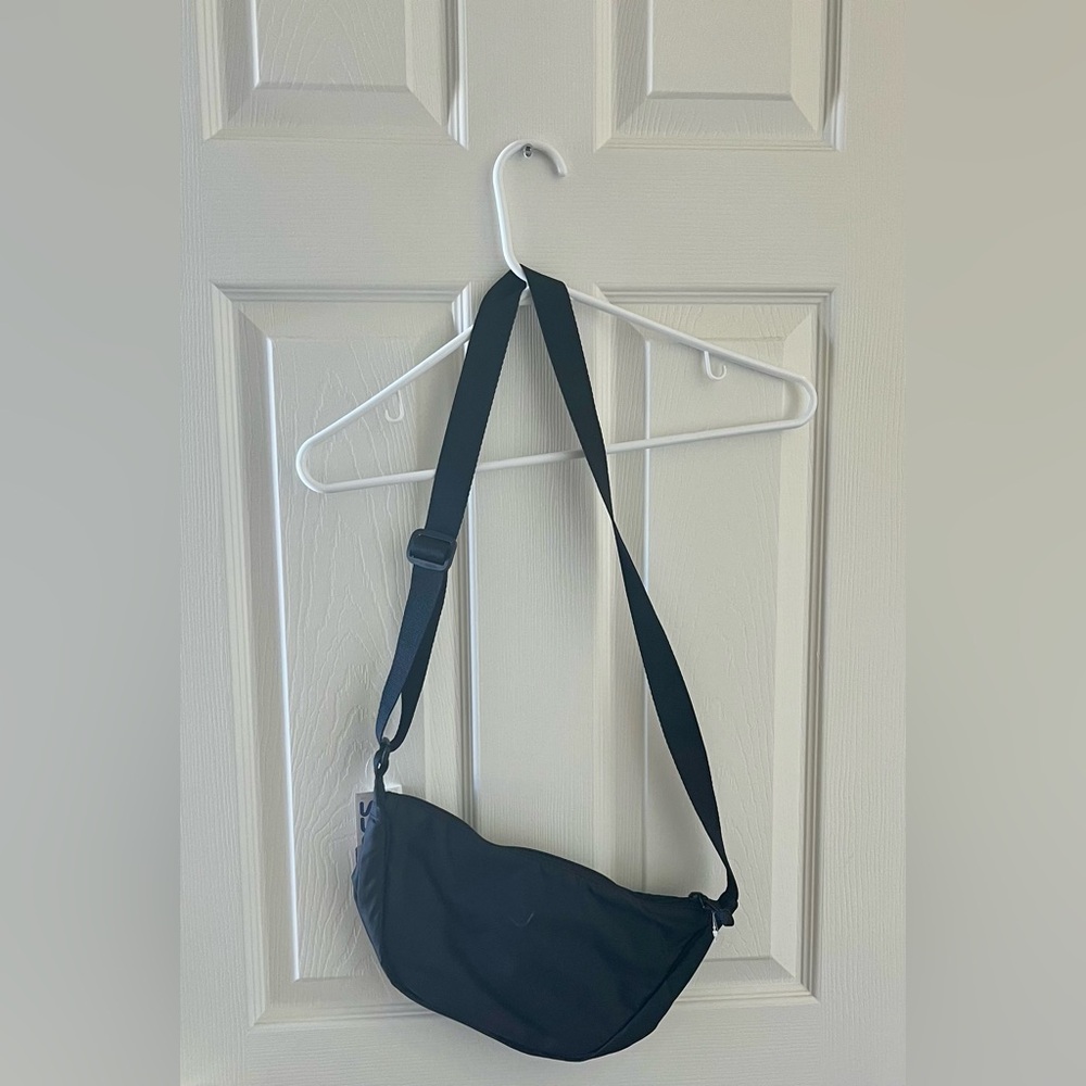 Ross Black Crossbody bag/Fanny Pack